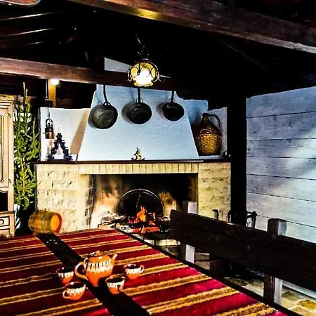 луксозен мечи чал - манастира 2 Apartmán *