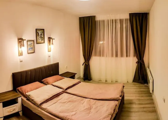 луксозен мечи чал - манастира 2 شقة