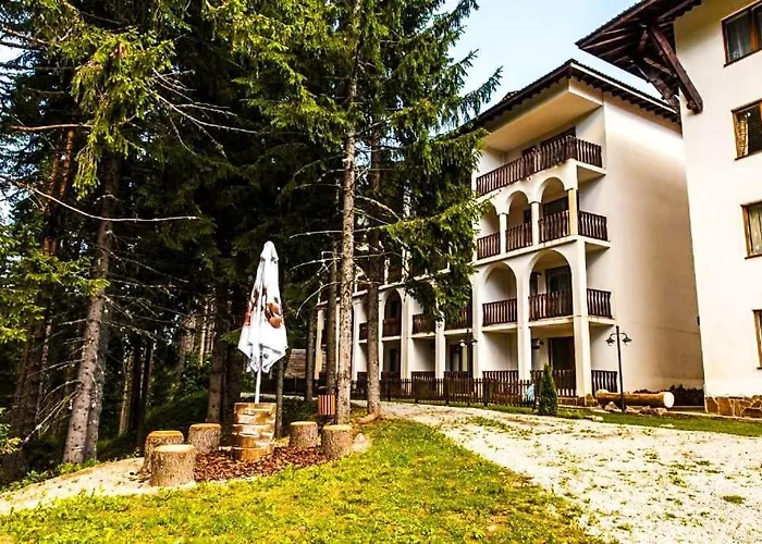 луксозен мечи чал - манастира 2